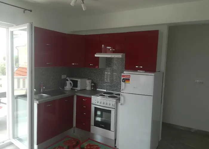 Ivka * Brodarica (Sibenik-Knin)